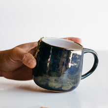 Load image into Gallery viewer, Dreamtime cup no.5 - midnight black