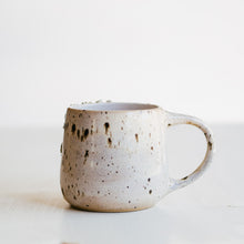 Load image into Gallery viewer, Dreamtime cup no.3 - white