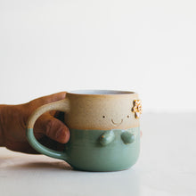 Load image into Gallery viewer, Free the nipples cup - Green/Gold