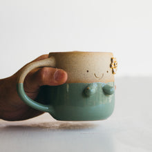 Load image into Gallery viewer, Free the nipples cup - Green/Gold