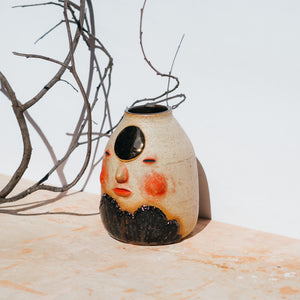 Face vase - Huang 黄