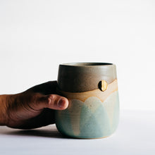 Load image into Gallery viewer, MÜN vase