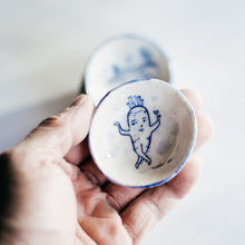 Load image into Gallery viewer, Saucer - Dancing Daikon San