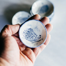 Load image into Gallery viewer, Saucer - Little Hedgehog