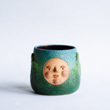 Load image into Gallery viewer, HIRUHARE - Moshi vessel