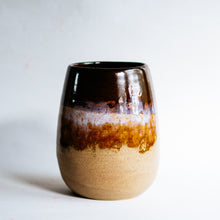 Load image into Gallery viewer, Temoku vase no.1