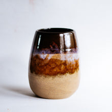 Load image into Gallery viewer, Temoku vase no.1