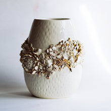 Load image into Gallery viewer, Floriartisca vase - White/Gold