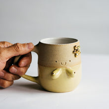Load image into Gallery viewer, Free the nipples cup - Yellow/Gold
