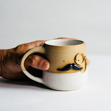 Load image into Gallery viewer, Mr Mo-nocle cup - White/Gold no.1
