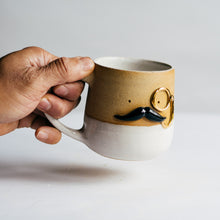 Load image into Gallery viewer, Mr Mo-nocle cup - White/Gold no.1