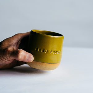 Zero Fucks tumbler - mustard