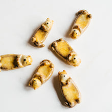 Load image into Gallery viewer, Otter chopstick holder