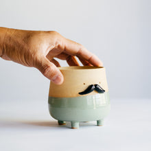 Load image into Gallery viewer, Mr Mo planter - Green